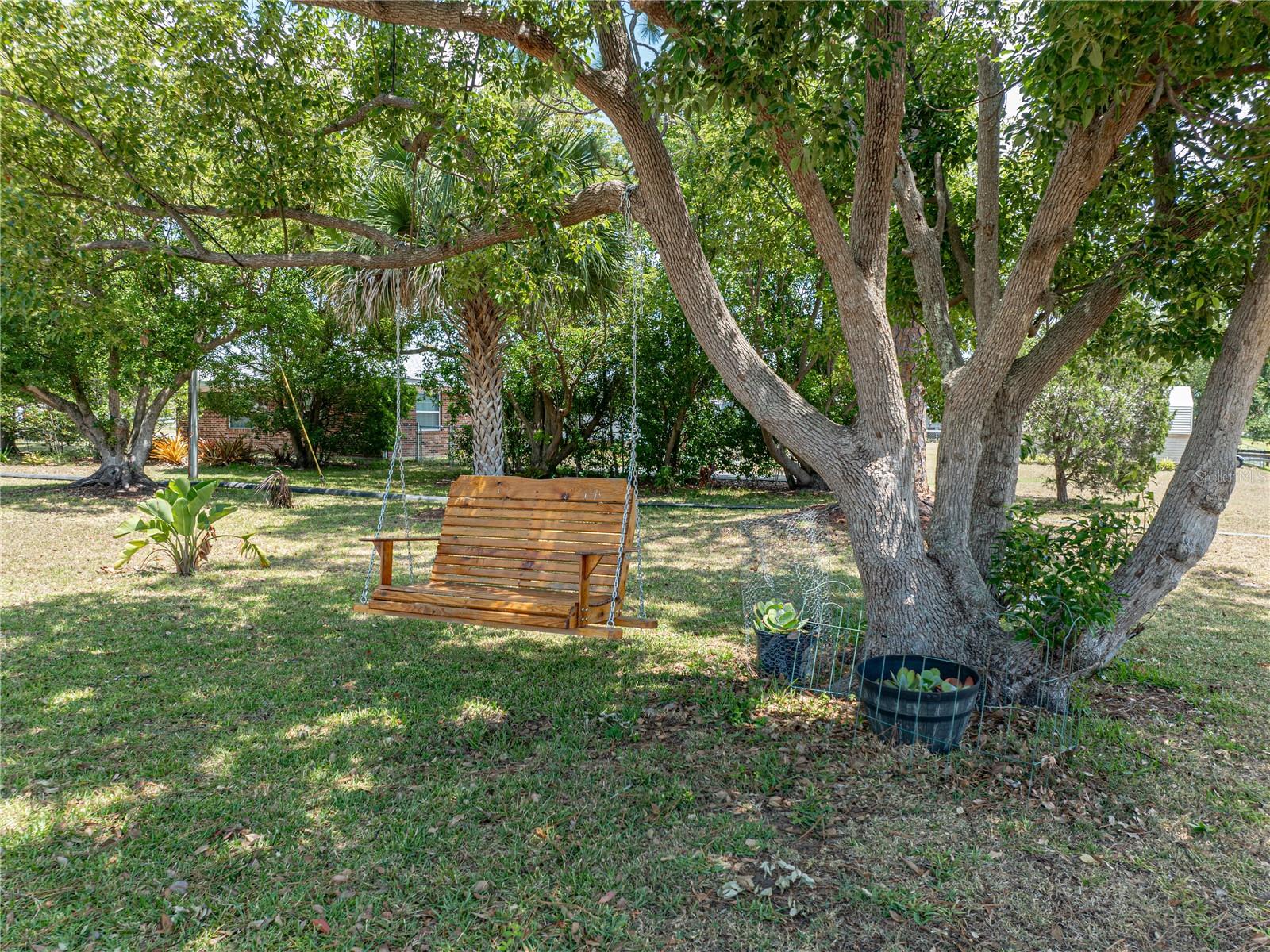 CROOKED LAKE PARK TR 05 - Residential
