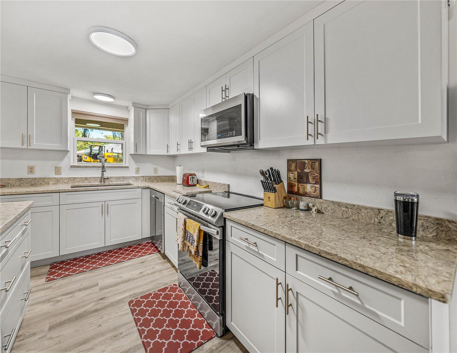 CROOKED LAKE PARK TR 05 - Residential