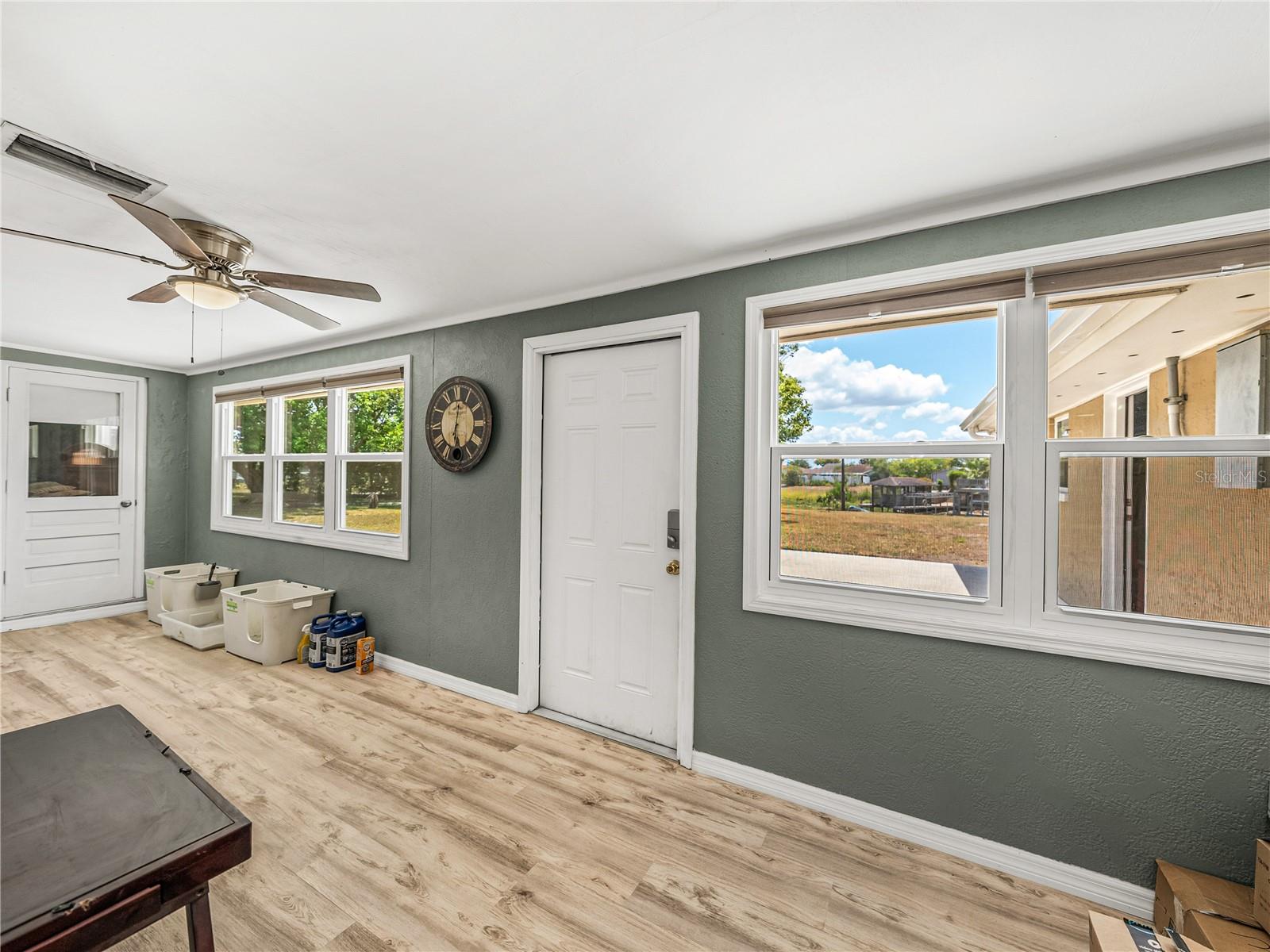 CROOKED LAKE PARK TR 05 - Residential