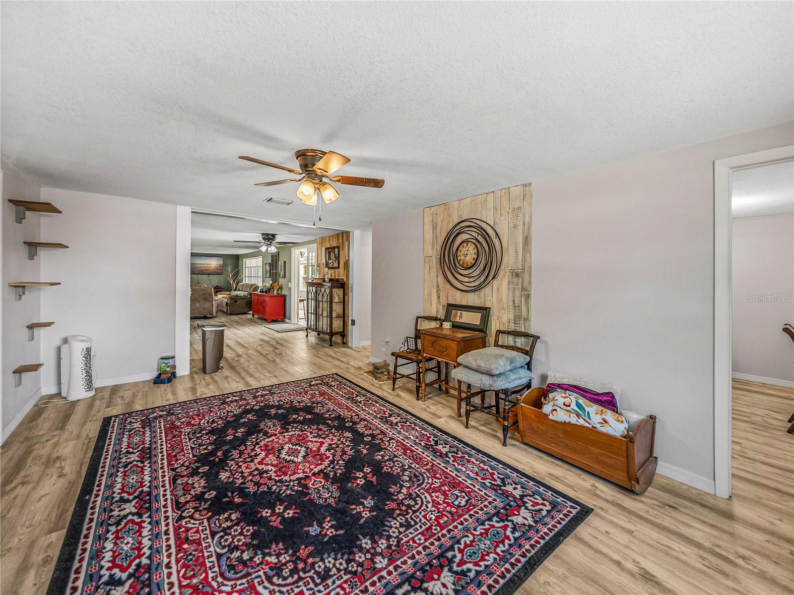 CROOKED LAKE PARK TR 05 - Residential