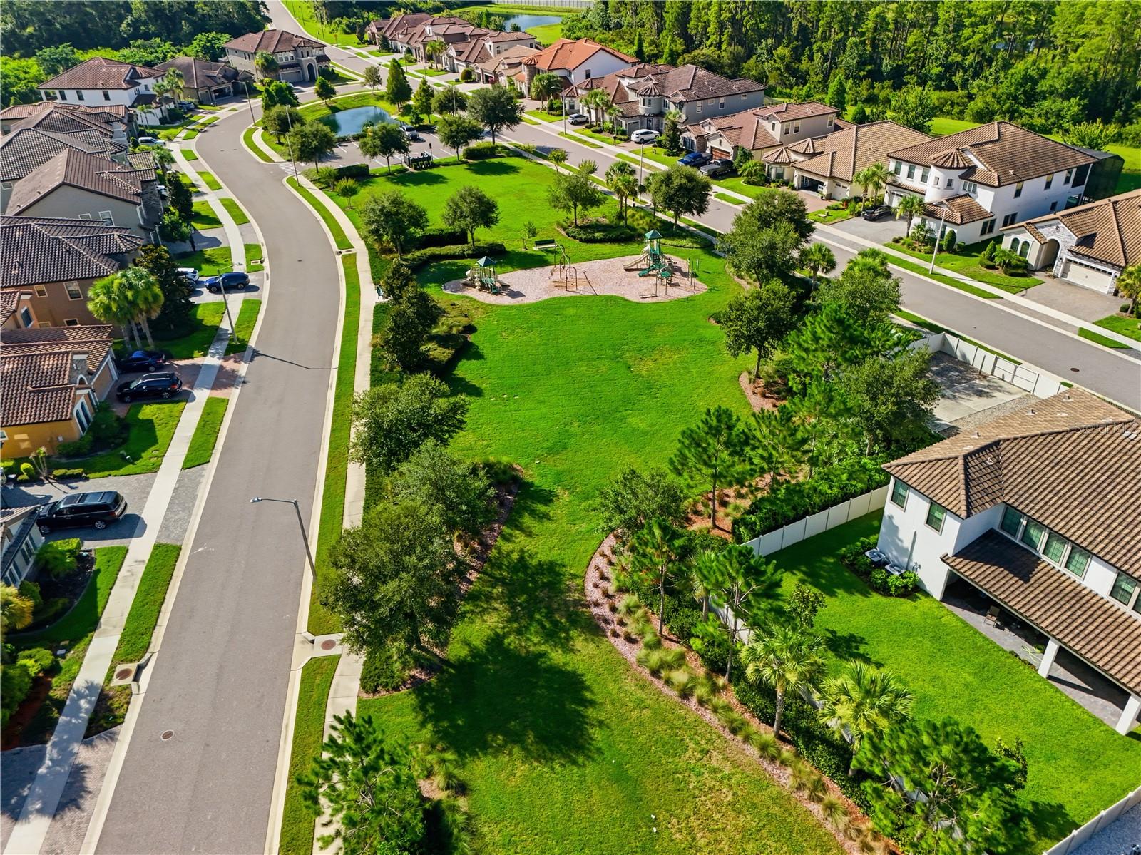 PRISTINE LAKE PRESERVE - Residential
