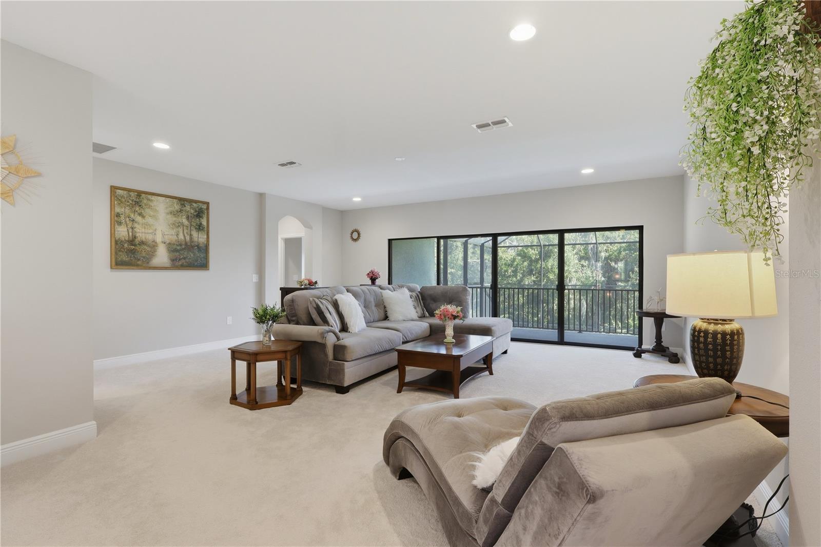 PRISTINE LAKE PRESERVE - Residential