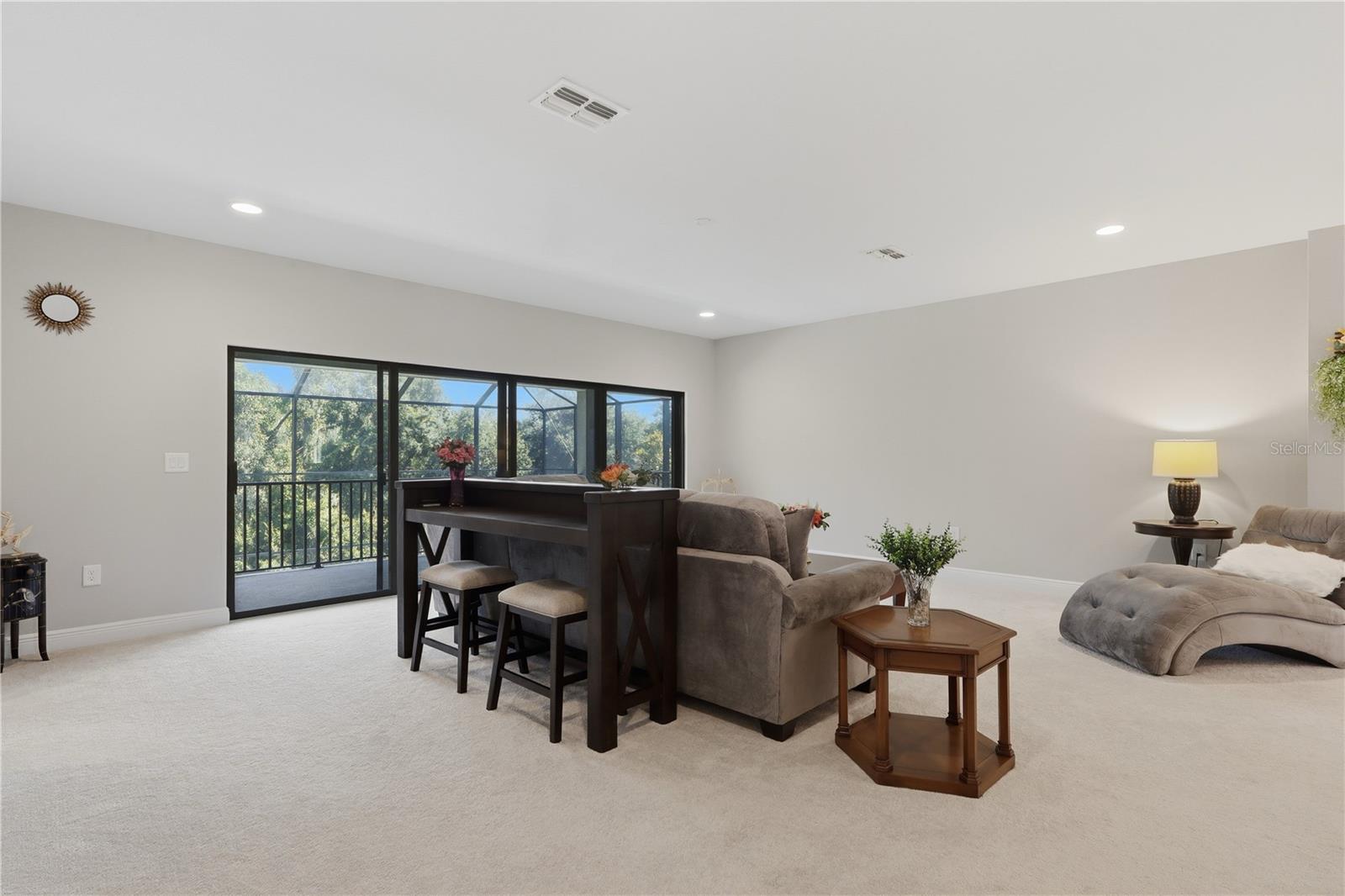 PRISTINE LAKE PRESERVE - Residential