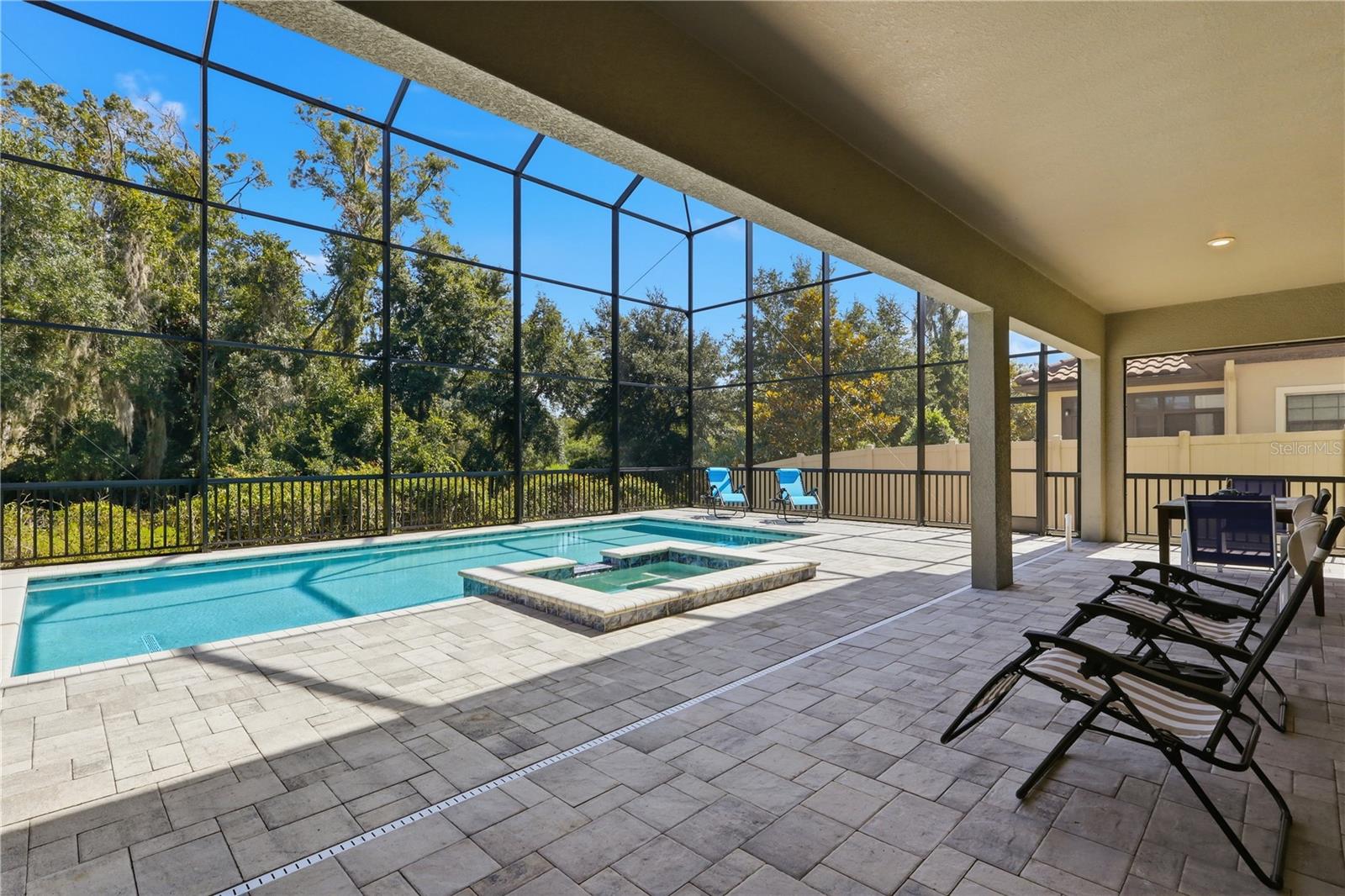 PRISTINE LAKE PRESERVE - Residential
