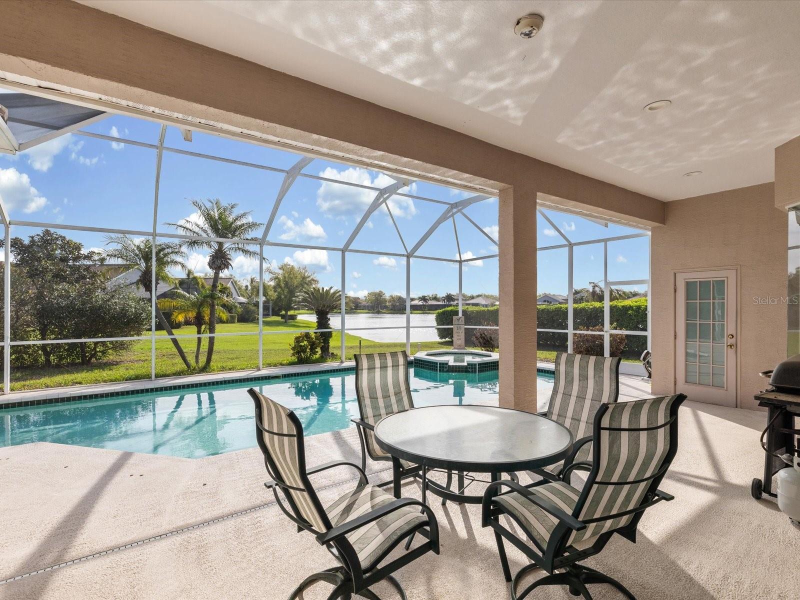BAYOU CLUB ESTATES TR 5 PH 2 - Residential