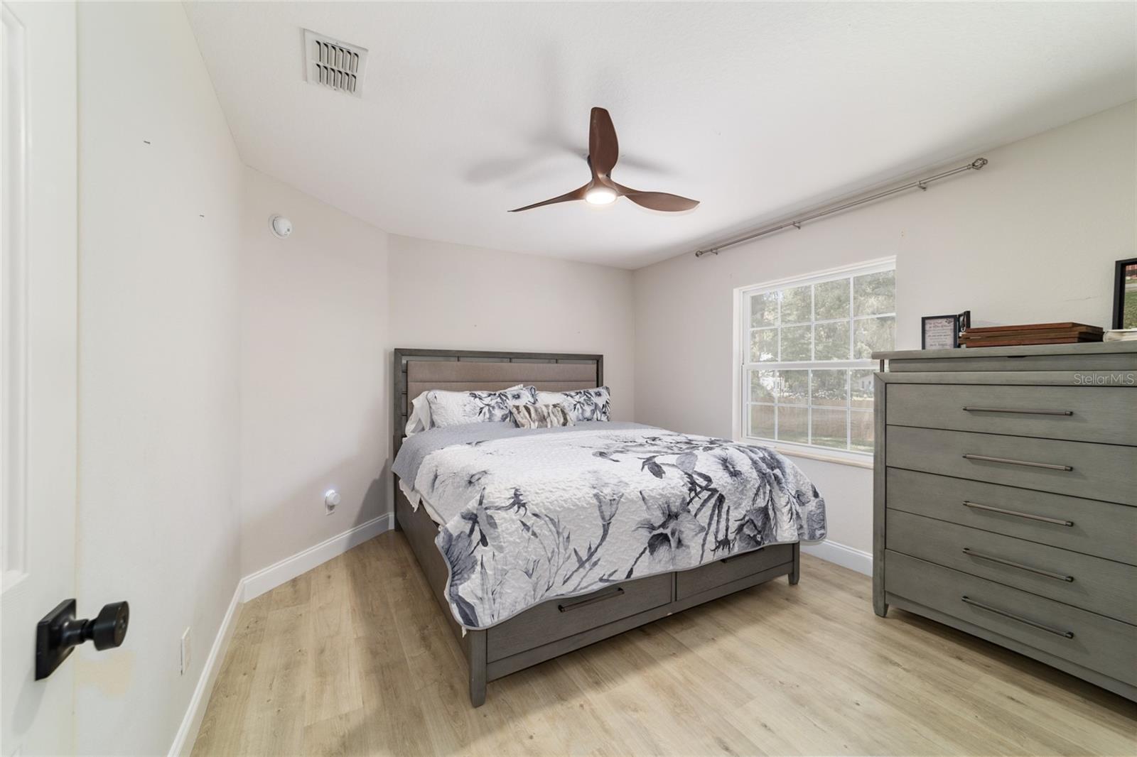 MEADOWBROOK RANCHES - Residential