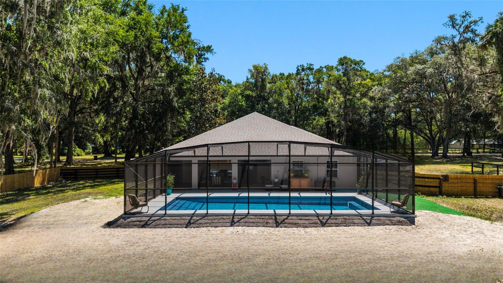 MEADOWBROOK RANCHES - Residential