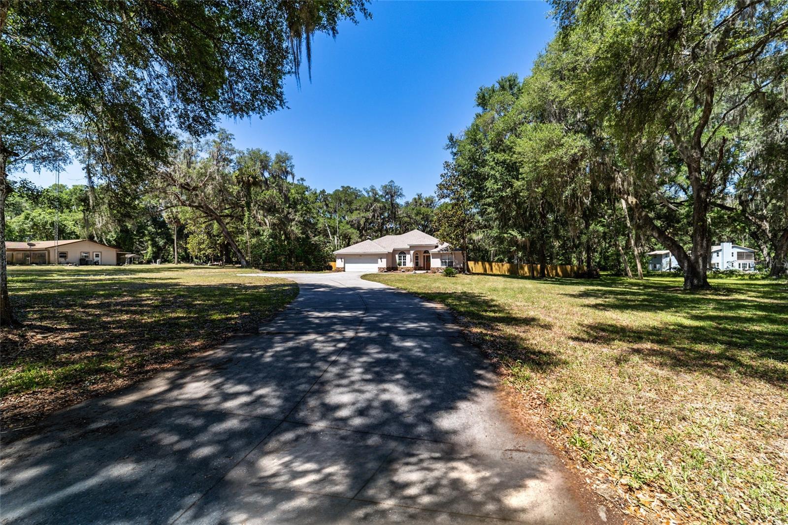 MEADOWBROOK RANCHES - Residential