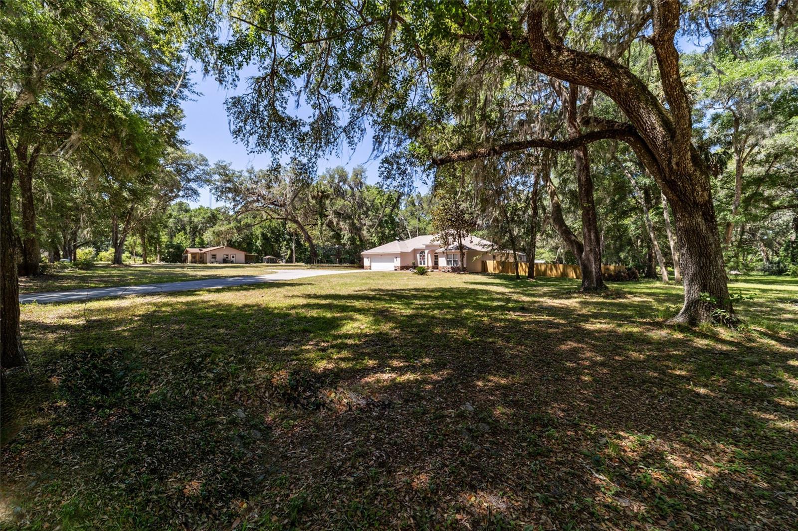 MEADOWBROOK RANCHES - Residential