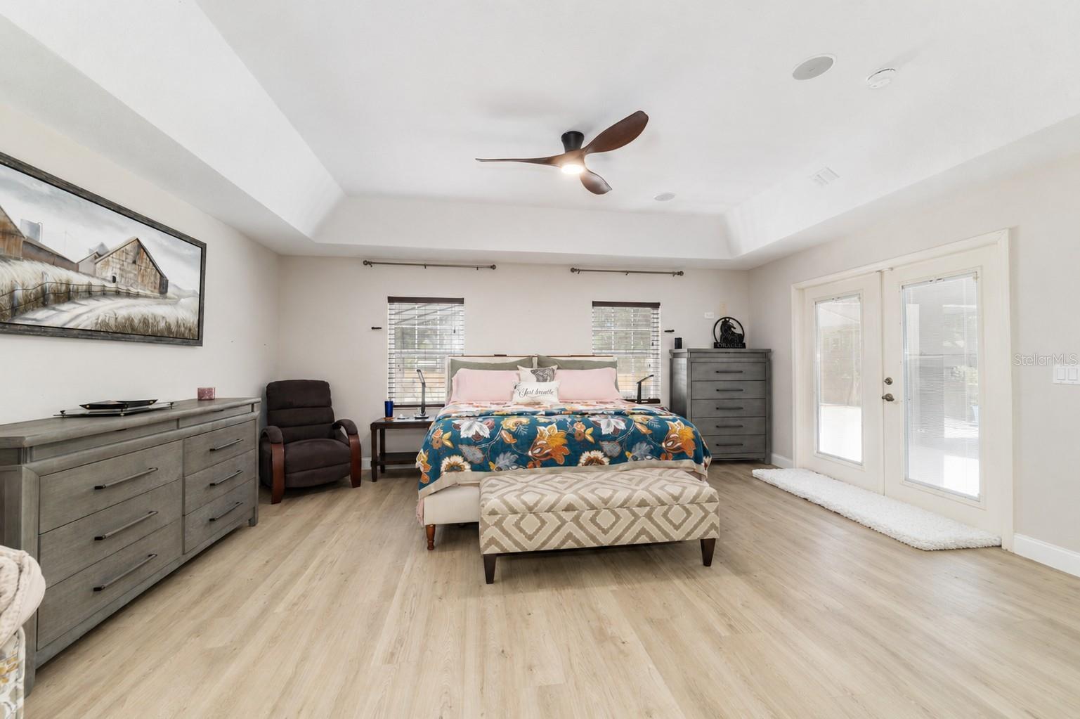 MEADOWBROOK RANCHES - Residential