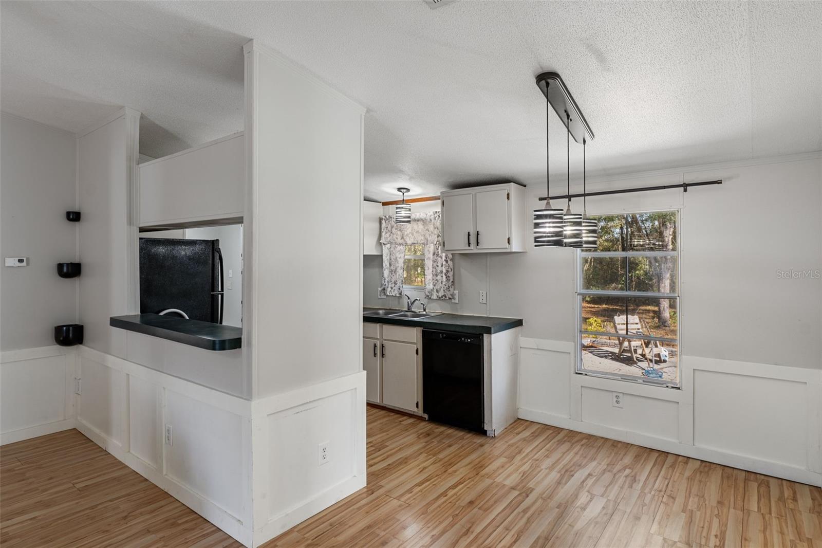 LEISURE ACRES UNIT 01 - Residential