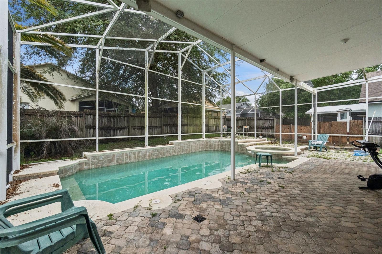EAGLERIDGE PH 02 - Residential