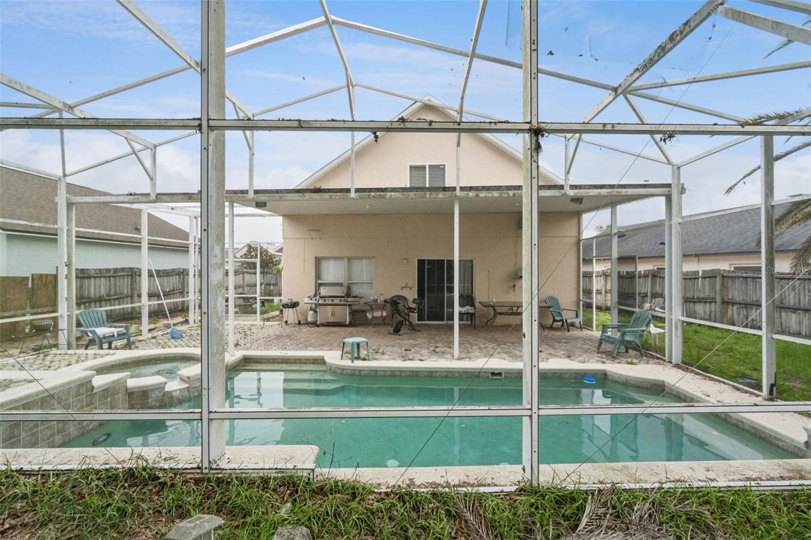 EAGLERIDGE PH 02 - Residential