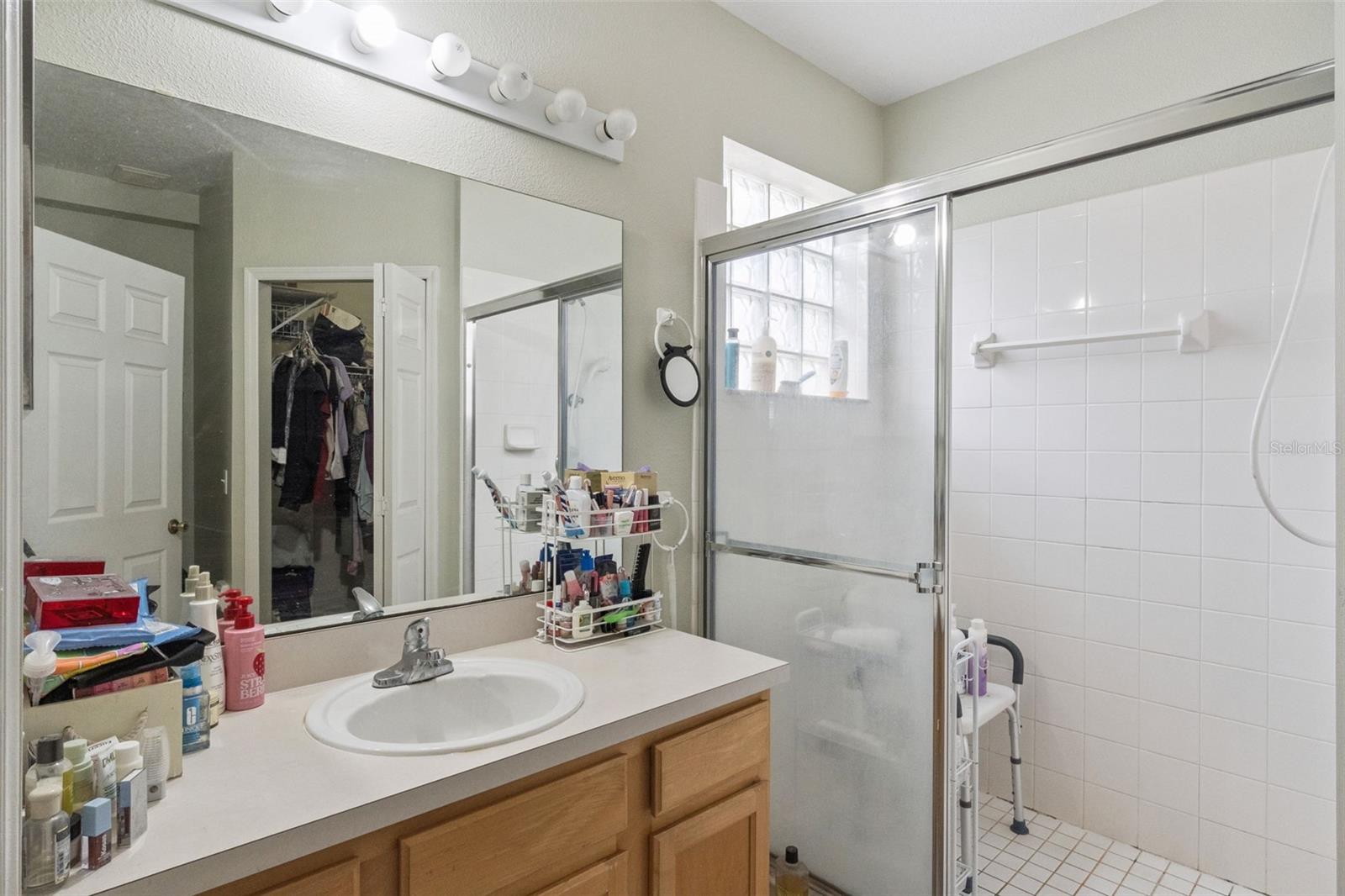 EAGLERIDGE PH 02 - Residential