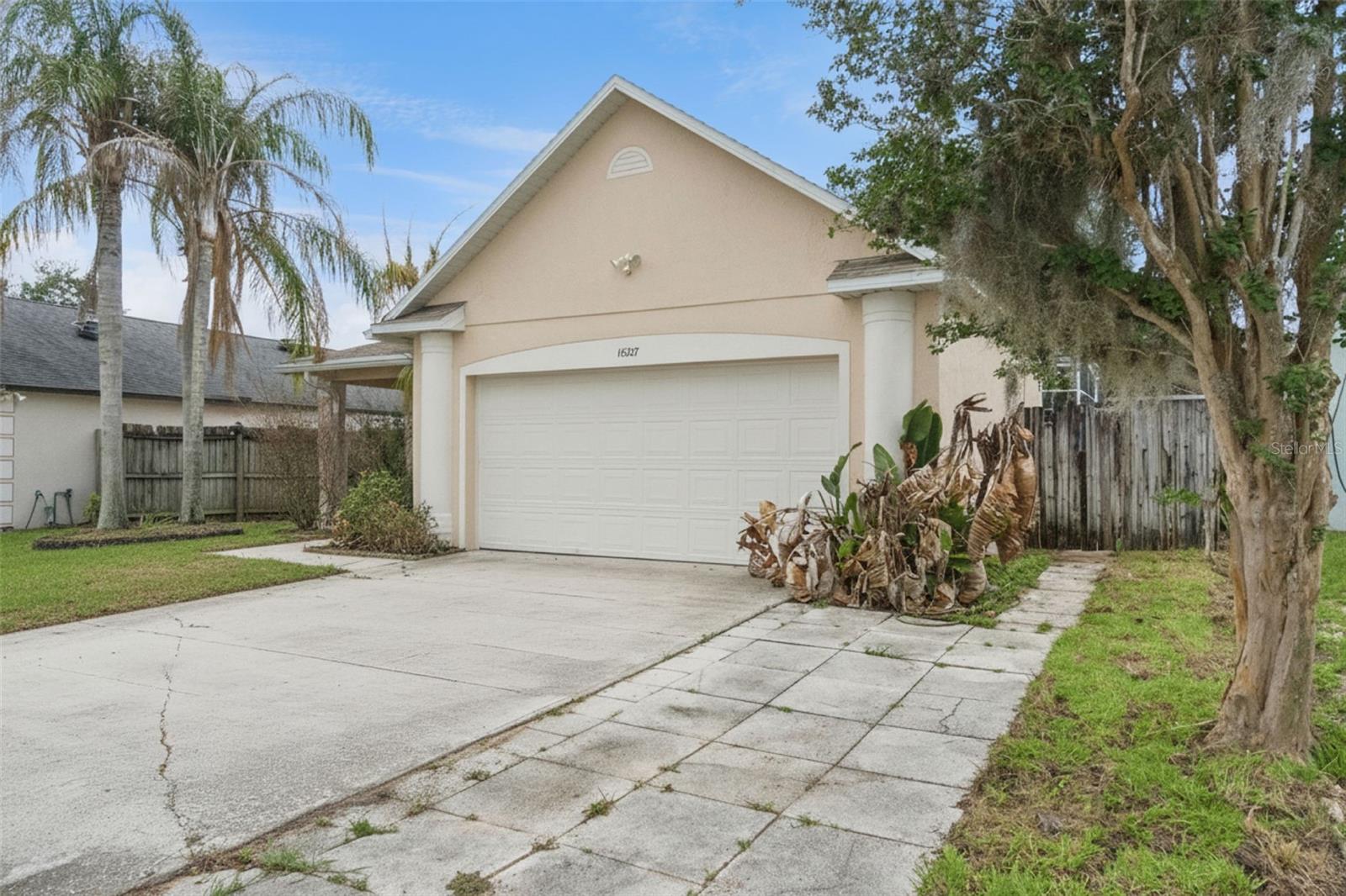 EAGLERIDGE PH 02 - Residential