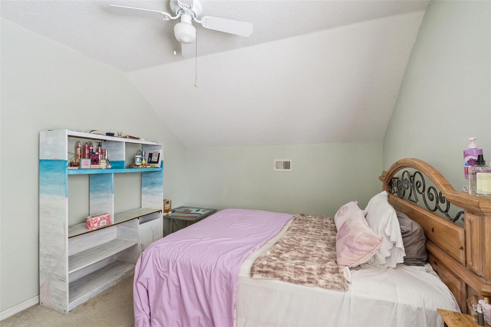 EAGLERIDGE PH 02 - Residential
