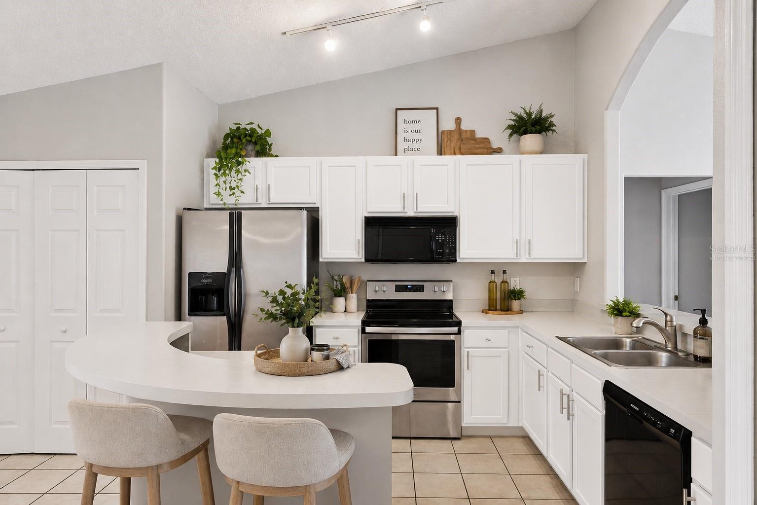 WINFIELD - Residential
