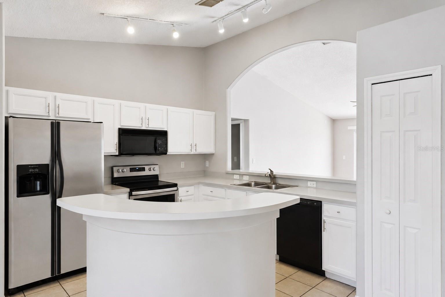WINFIELD - Residential