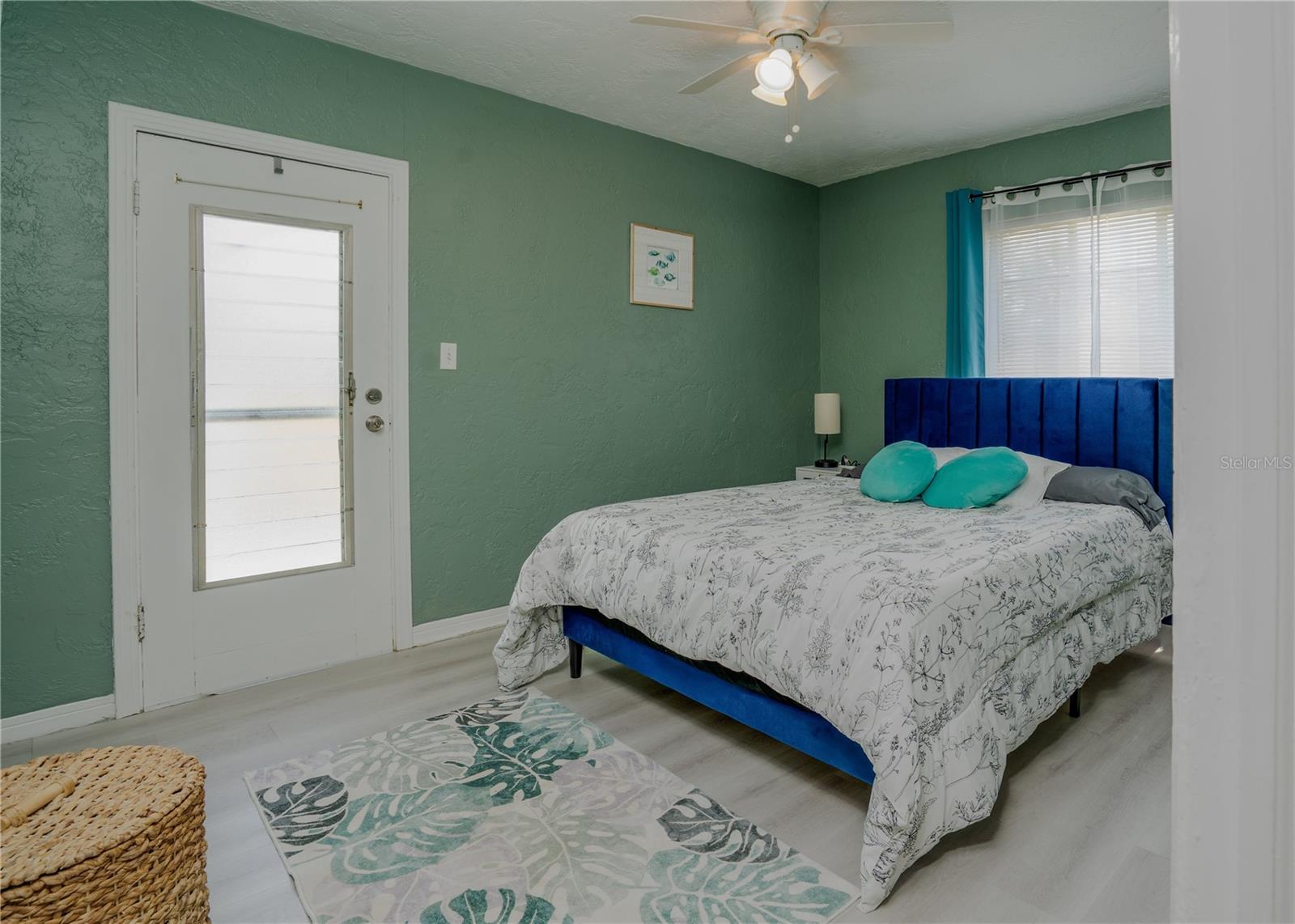 VETERAN PARK - Residential Income