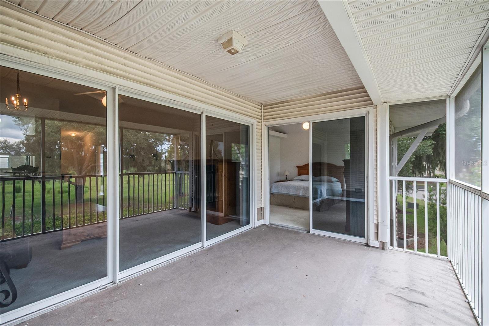 ST ANDREWS AT IMPERIALAKES CONDO - Residential
