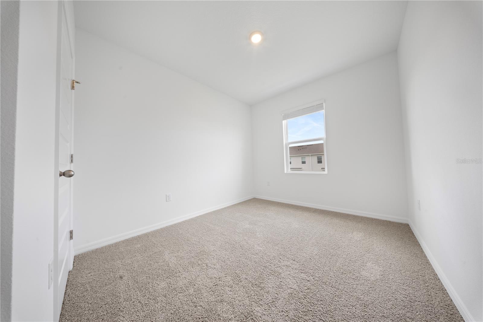 HAWTHORNE PH 3A-3B - Residential Lease