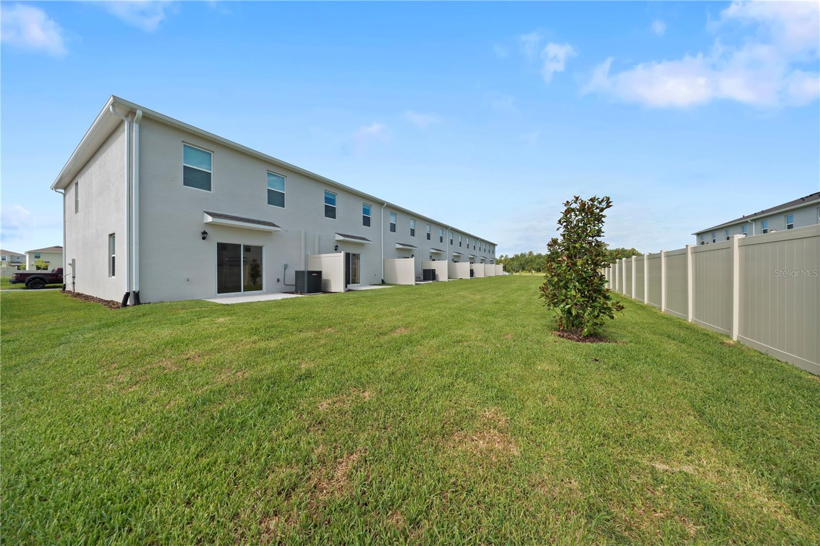 HAWTHORNE PH 3A-3B - Residential Lease