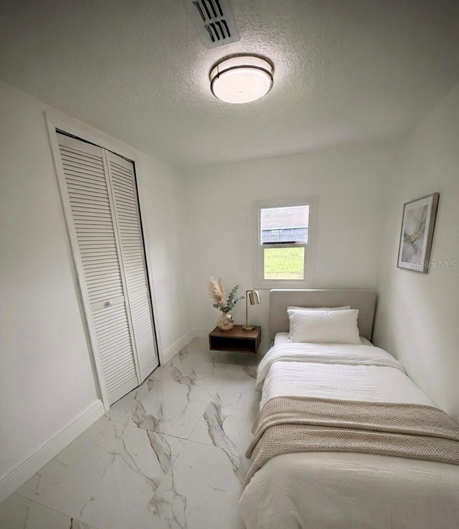 FAIRVIEW SHORES - Residential