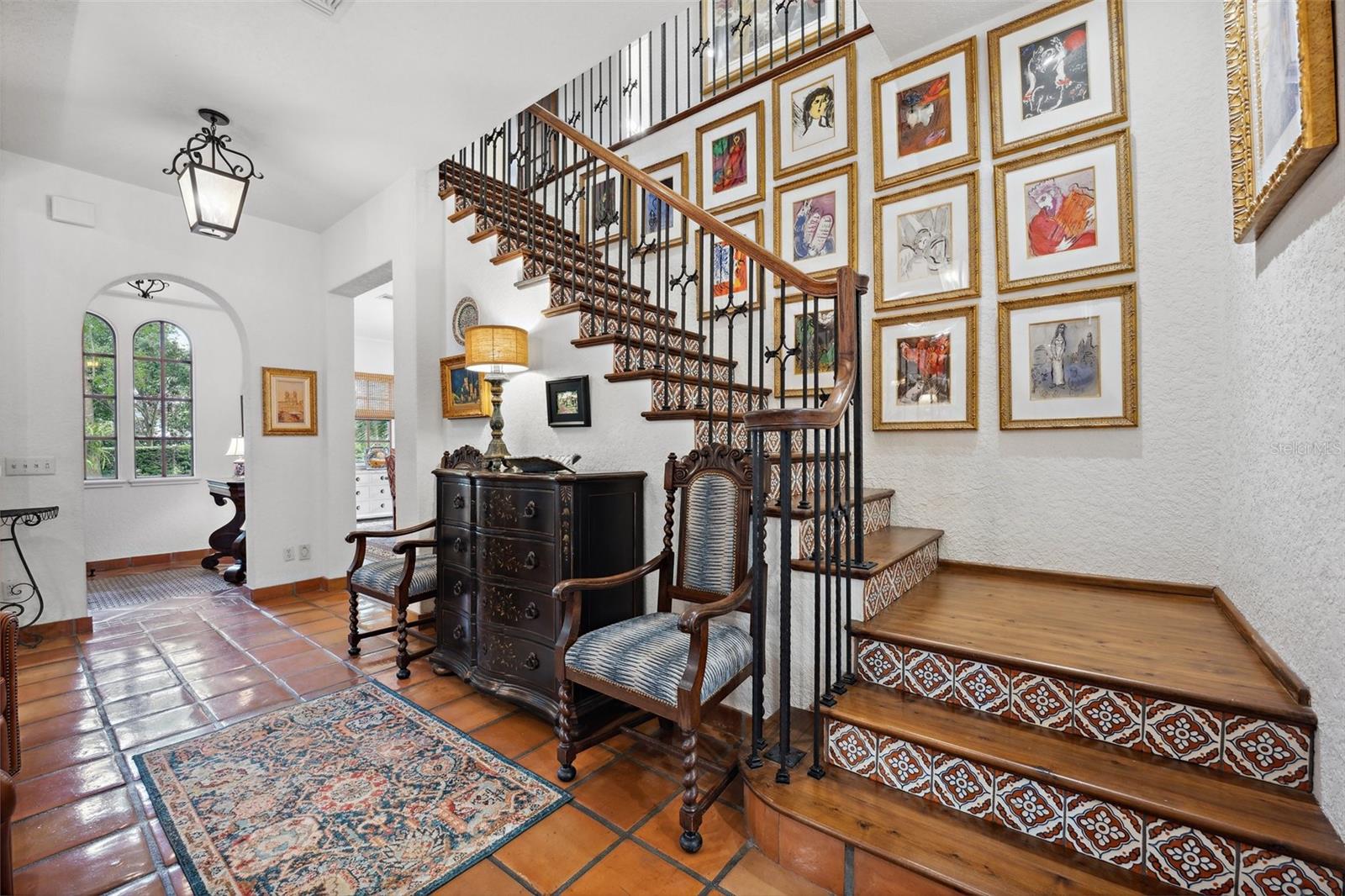 TWELVE OAKS - Residential