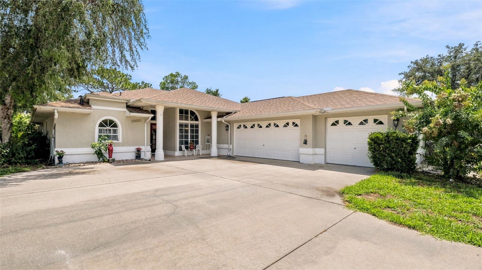 13194 Rosanna Dr, Spring Hill, FL 34609 — Welcome home to this spacious 4 bedroom, 3 bathroom pool home located in the highly desirable East Linden Estates area. Situated on a beautiful half-acre lot on a quiet dead-end street, this property offers the perfect combination of privacy, space, and Florida living.
Enjoy peace of mind with major updates already completed, including a brand-new roof recently installed, along with a newer AC system and hot water heater.
Step inside and discover a thoughtfully designed floor plan featuring a formal living room, formal dining room, and a spacious family room with a cozy fireplace — offering plenty of room for everyday living and entertaining. The kitchen includes a charming breakfast nook overlooking the home’s inviting living spaces.
This home features tile flooring throughout all main living areas and wet areas, four generously sized bedrooms, and three full bathrooms. The large primary suite provides a relaxing retreat complete with a spacious bathroom featuring a jetted garden tub. An oversized indoor laundry room and abundant storage throughout add even more functionality.
Step outside and experience your own private backyard escape. The screened enclosed pool area features tile flooring, plenty of covered space, and an outdoor kitchen — perfect for relaxing, entertaining, and enjoying the Florida lifestyle year-round. With a spacious half-acre homesite, there is plenty of room to grow, garden, or simply enjoy the extra outdoor space and privacy.
Located in one of Spring Hill’s most sought-after areas, this home offers convenient access to shopping, dining, medical facilities, schools, parks, and everyday amenities. Just minutes from the Suncoast Parkway for an easy commute to Tampa, and close to the famous Weeki Wachee Springs, where you can enjoy kayaking, boating, swimming, and Florida’s beautiful nature coast.
Don’t miss the opportunity to own this East Linden Estates pool home offering space, privacy, updates, and an incredible location!