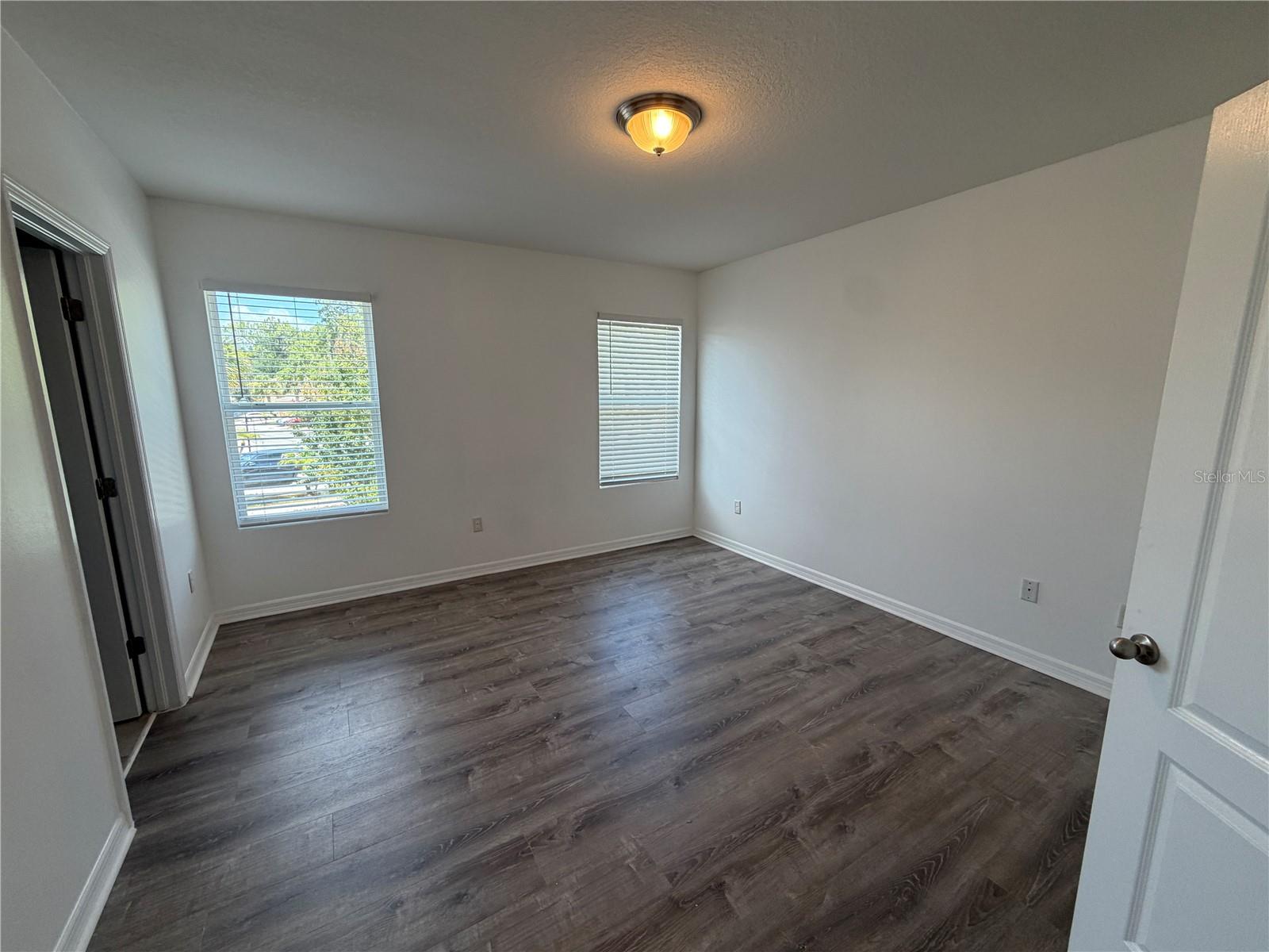 HIDDEN RIVER TWNHMS PH 2 - Residential Lease