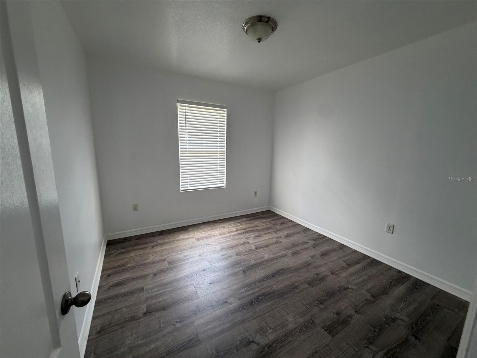 HIDDEN RIVER TWNHMS PH 2 - Residential Lease