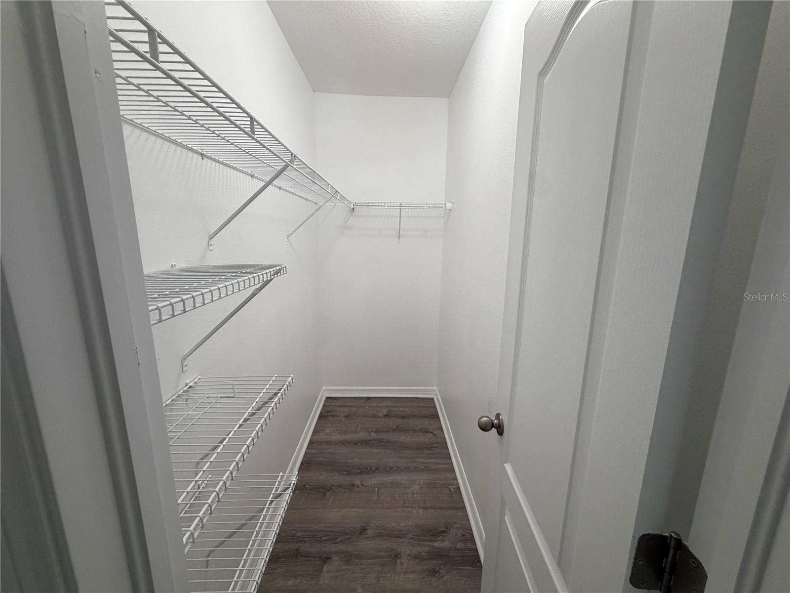 HIDDEN RIVER TWNHMS PH 2 - Residential Lease