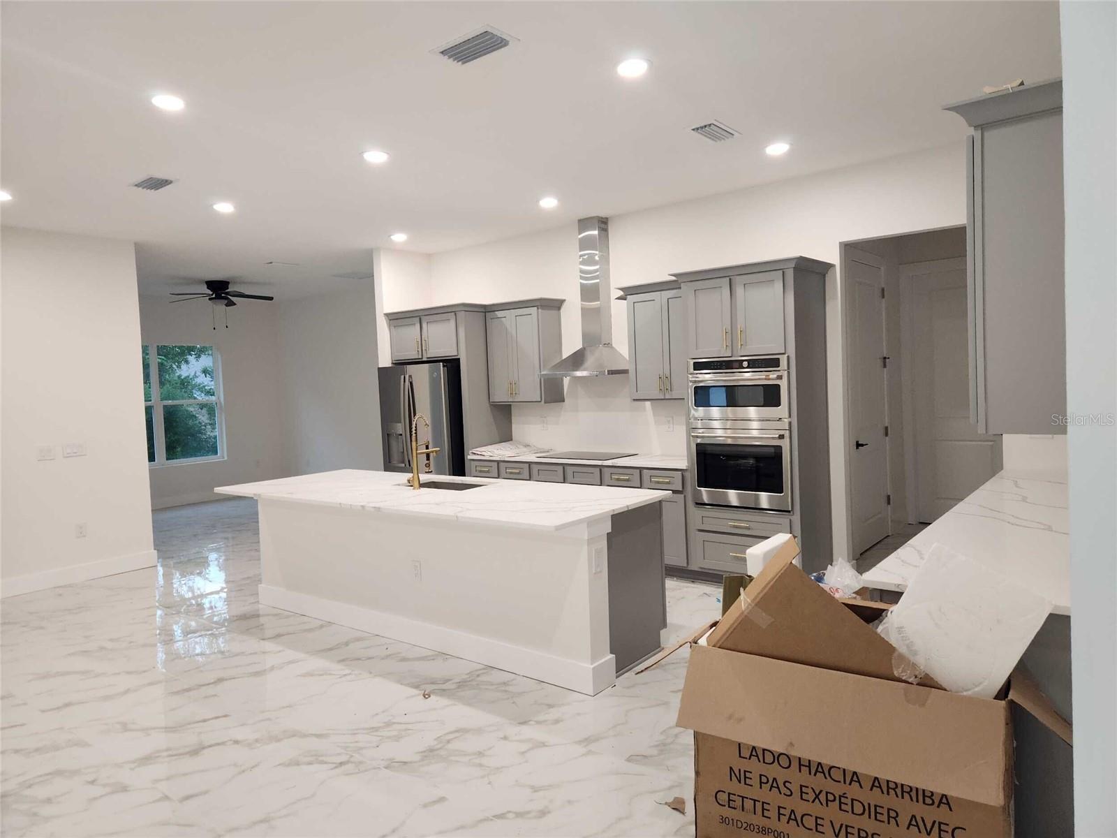 SPRING HILL - Residential Lease