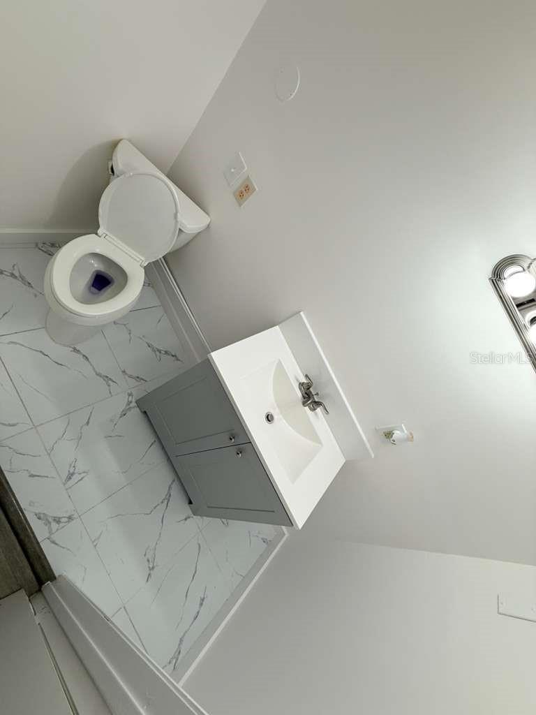 PALMONA PARK - Residential Lease