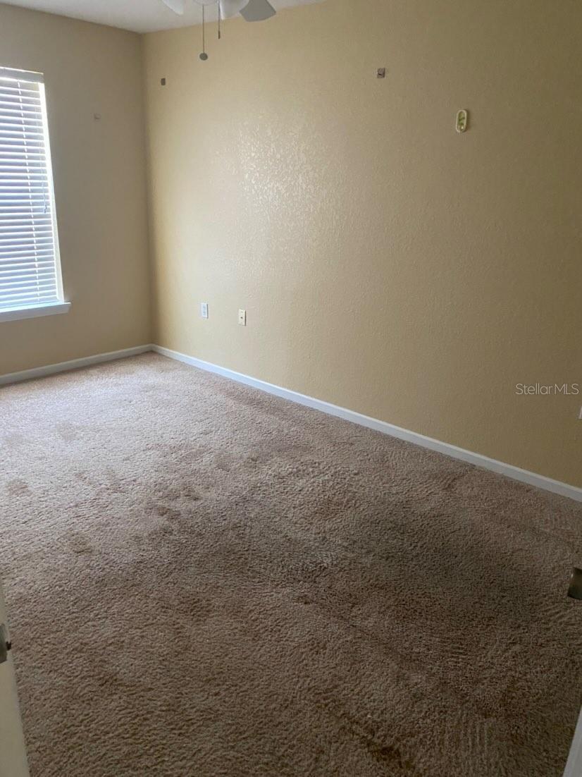EMERALD POINTE TWNHMS AT TAMPA PALMS - Residential Lease
