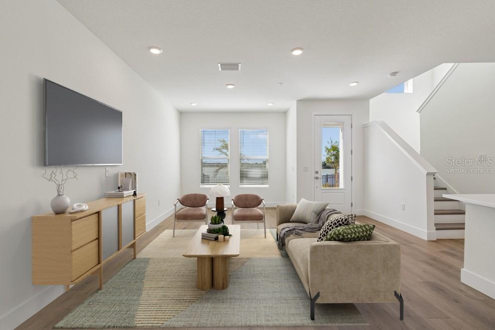EMERALD LANDING AT WATERSIDE - Residential