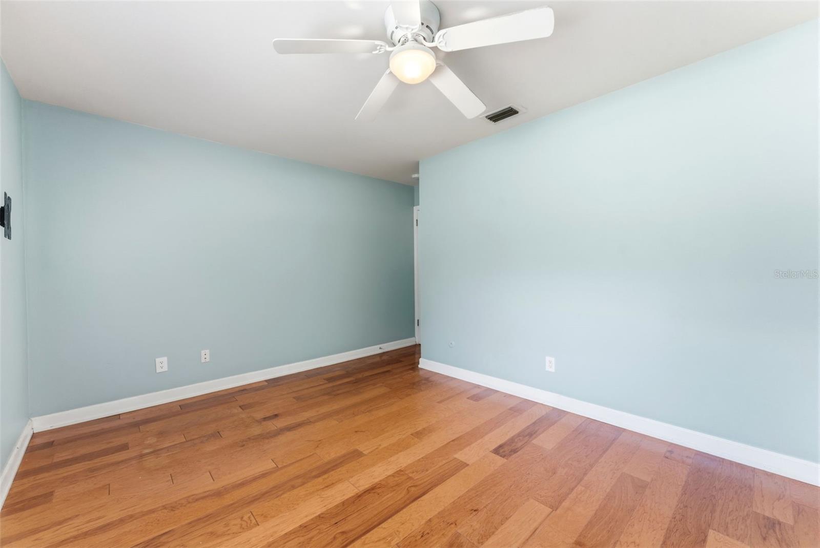 CARROLLWOOD SUB UNIT 18 - Residential