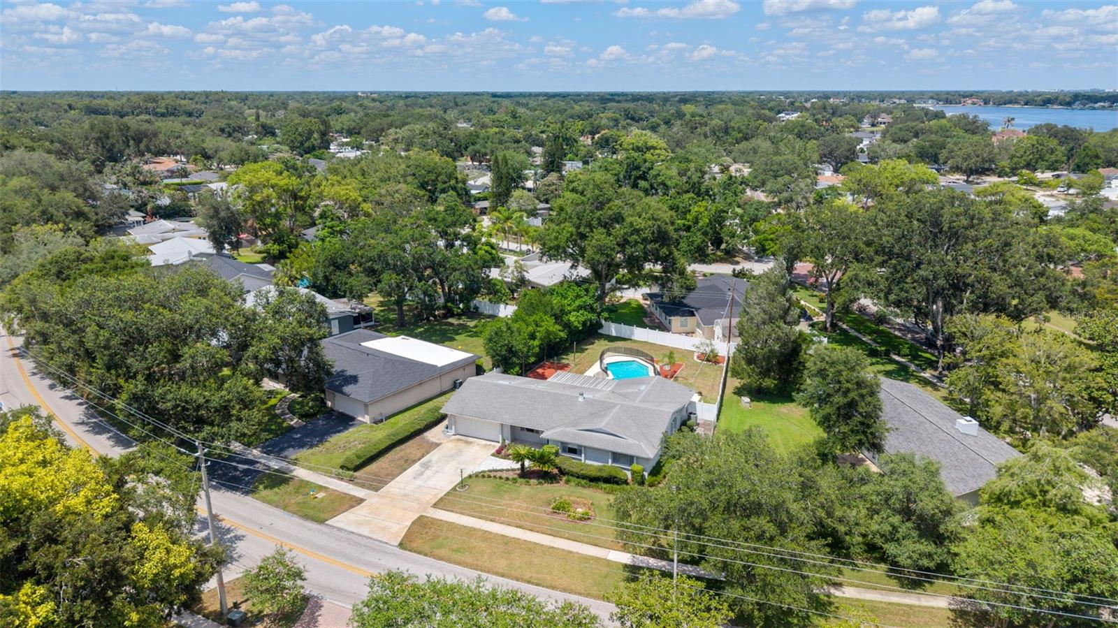 CARROLLWOOD SUB UNIT 18 - Residential