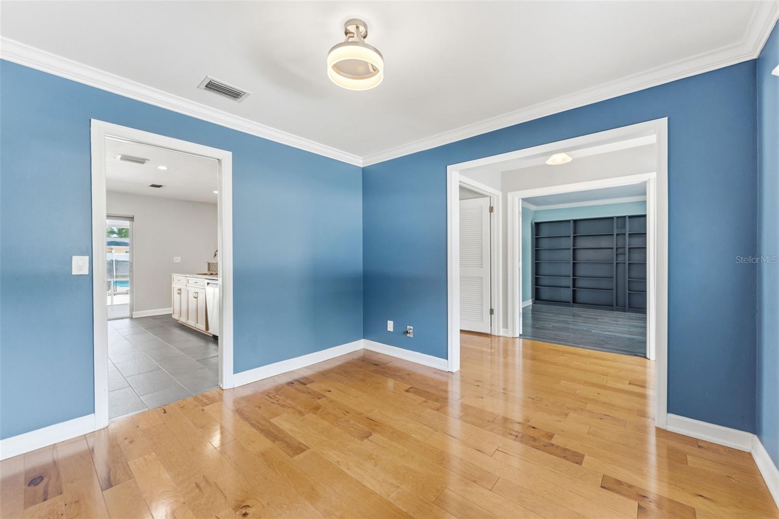 CARROLLWOOD SUB UNIT 18 - Residential