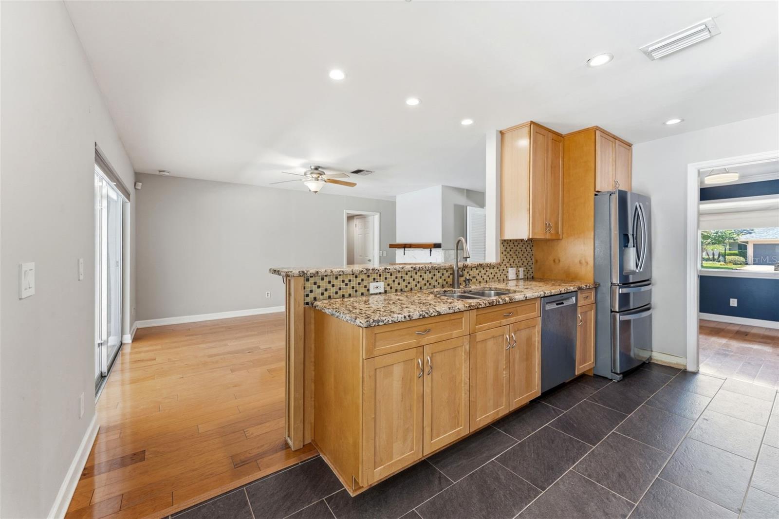 CARROLLWOOD SUB UNIT 18 - Residential
