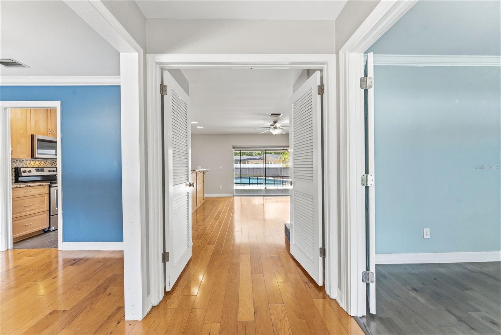 CARROLLWOOD SUB UNIT 18 - Residential