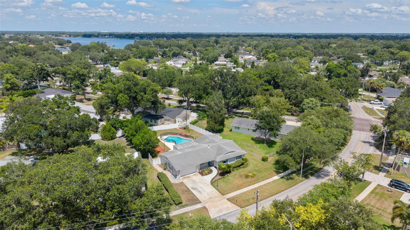 CARROLLWOOD SUB UNIT 18 - Residential