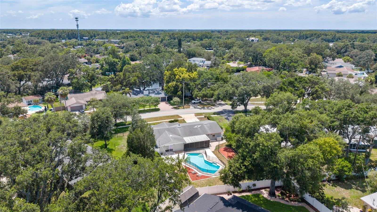 CARROLLWOOD SUB UNIT 18 - Residential