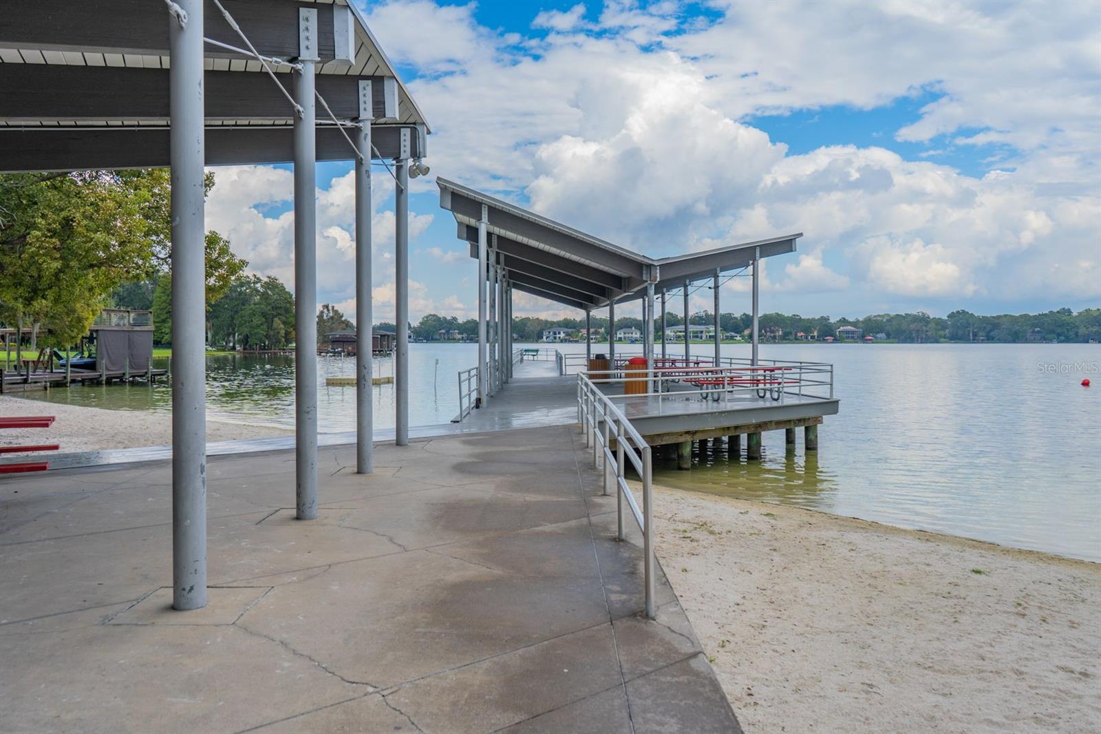 CARROLLWOOD SUB UNIT 18 - Residential