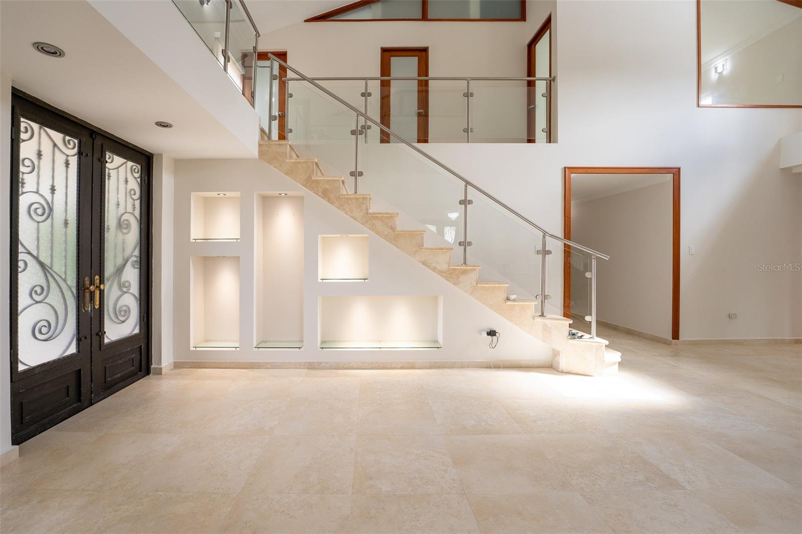 SABANERA DE DORADO - Residential