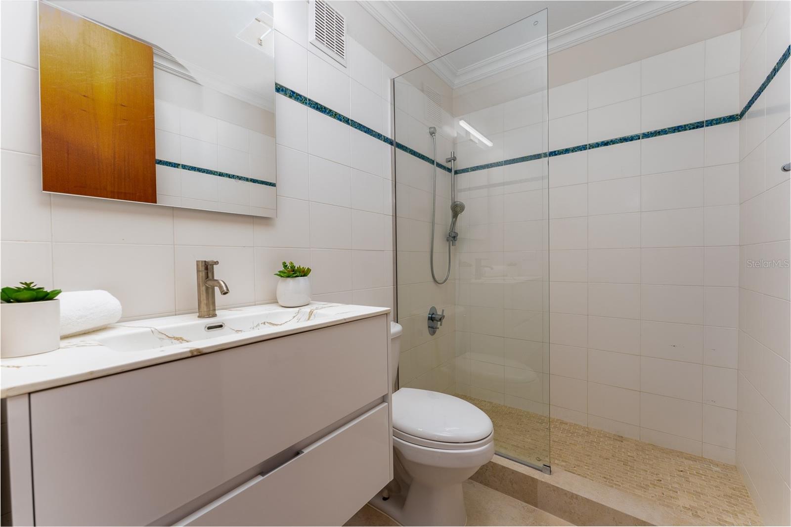 SABANERA DE DORADO - Residential