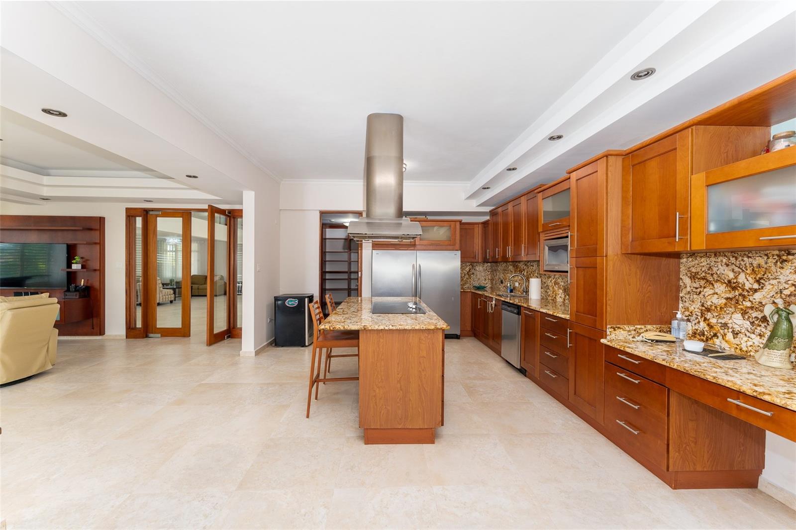 SABANERA DE DORADO - Residential