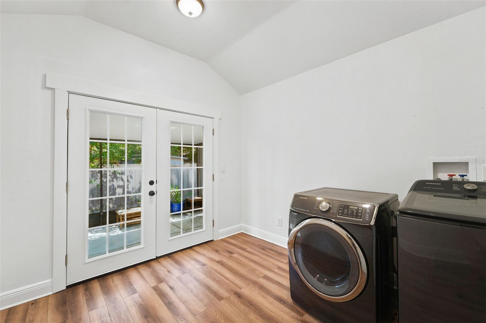 ROYAL PALM HEIGHTS - Residential