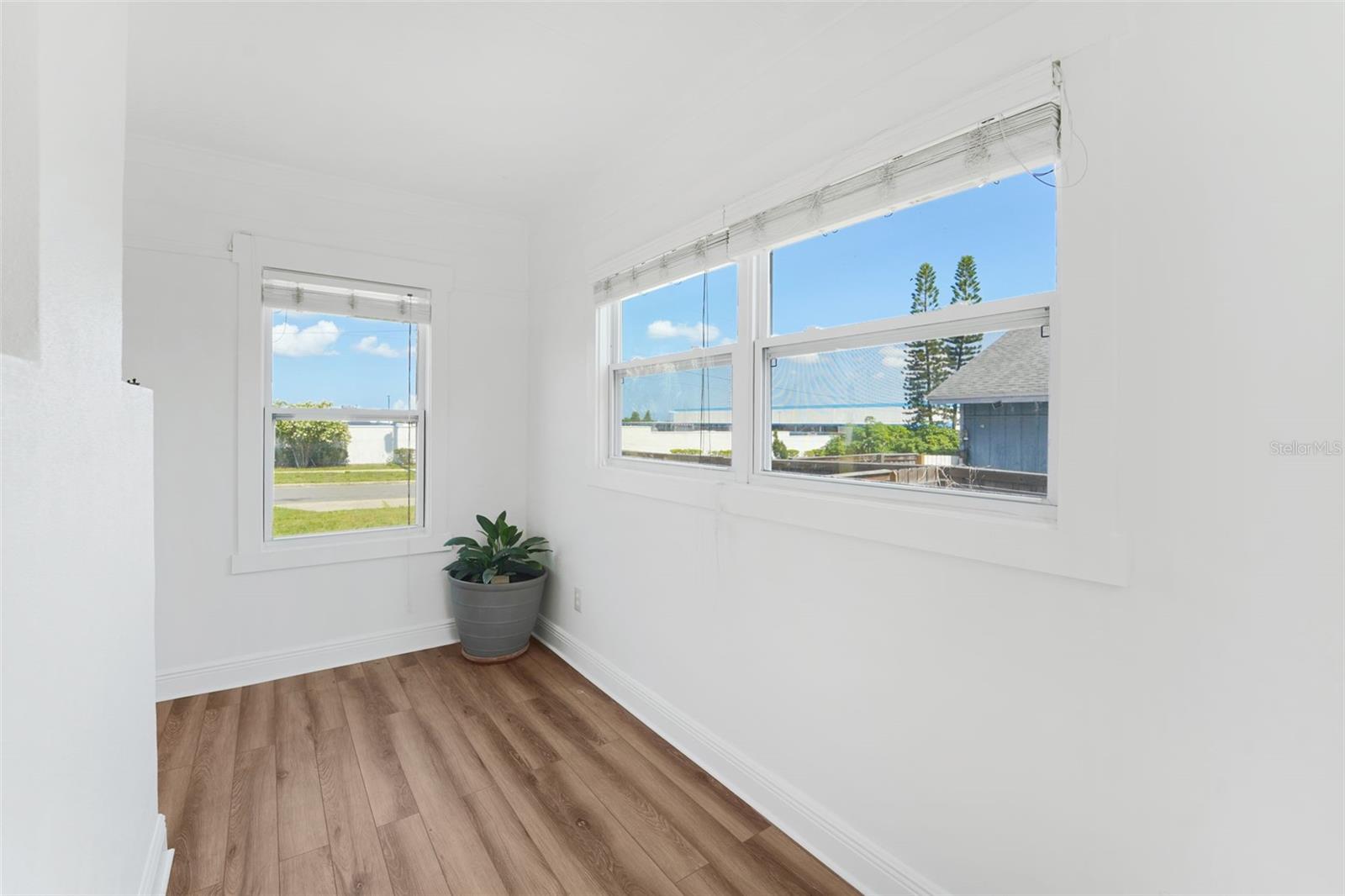 ROYAL PALM HEIGHTS - Residential