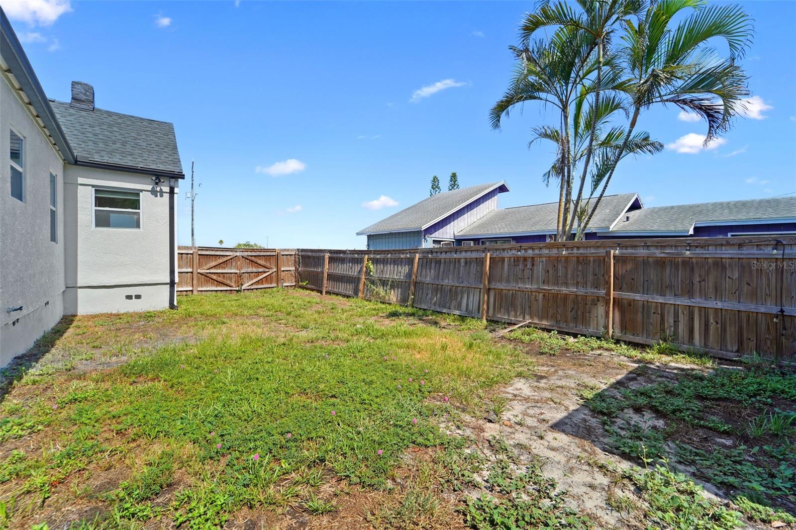 ROYAL PALM HEIGHTS - Residential